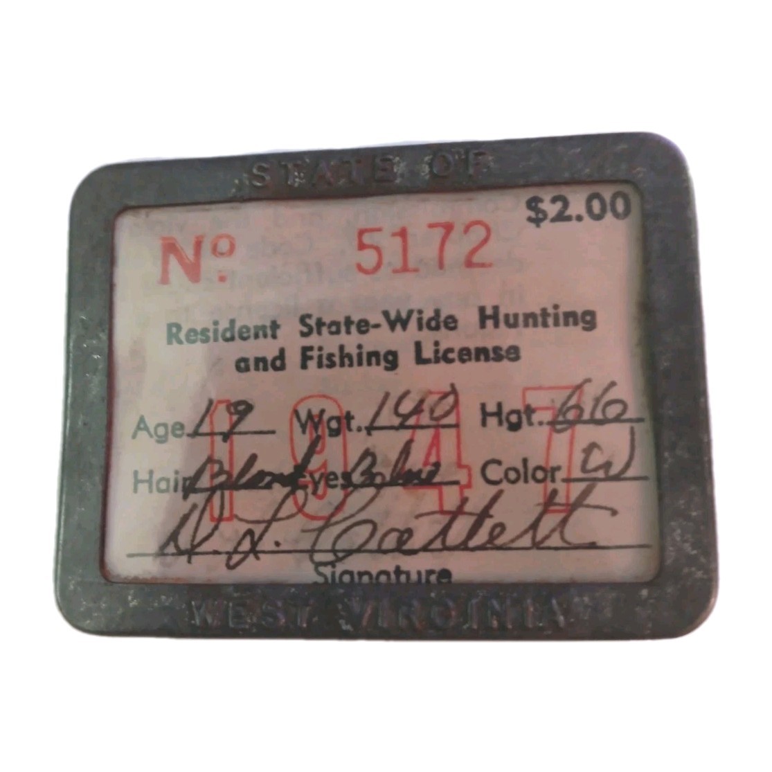 Vintage West Virginia Resident Hunting & Fishing License ( Pin Back )