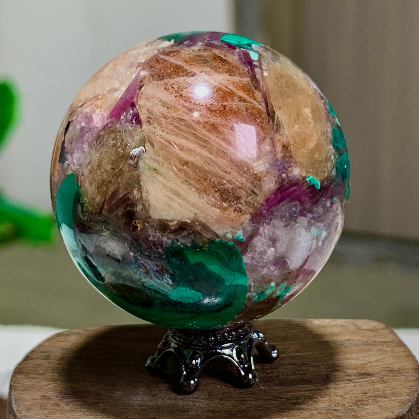 85G Newly discovered rare malachite purple mica symbiotic sphere restoration