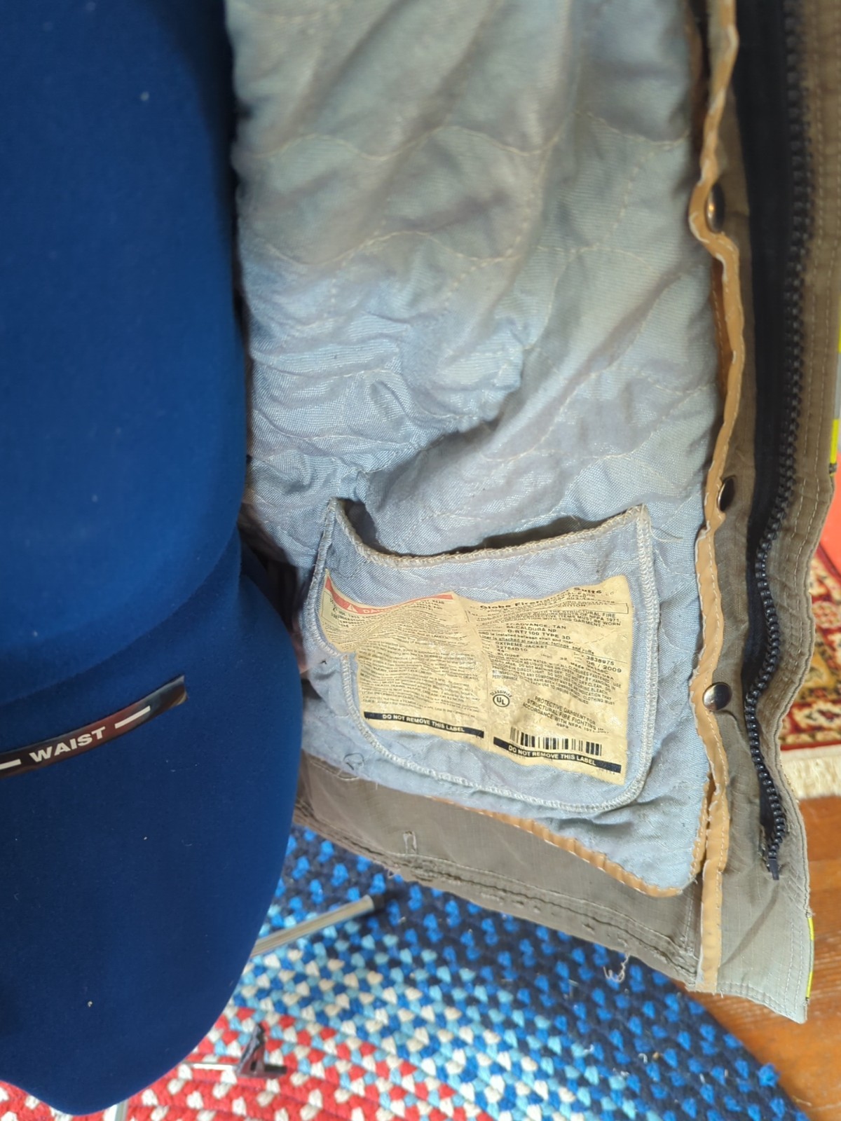 Vintage Retired Firefighter Gear Jacket FIRE COAT USED 44 x 32 Globe