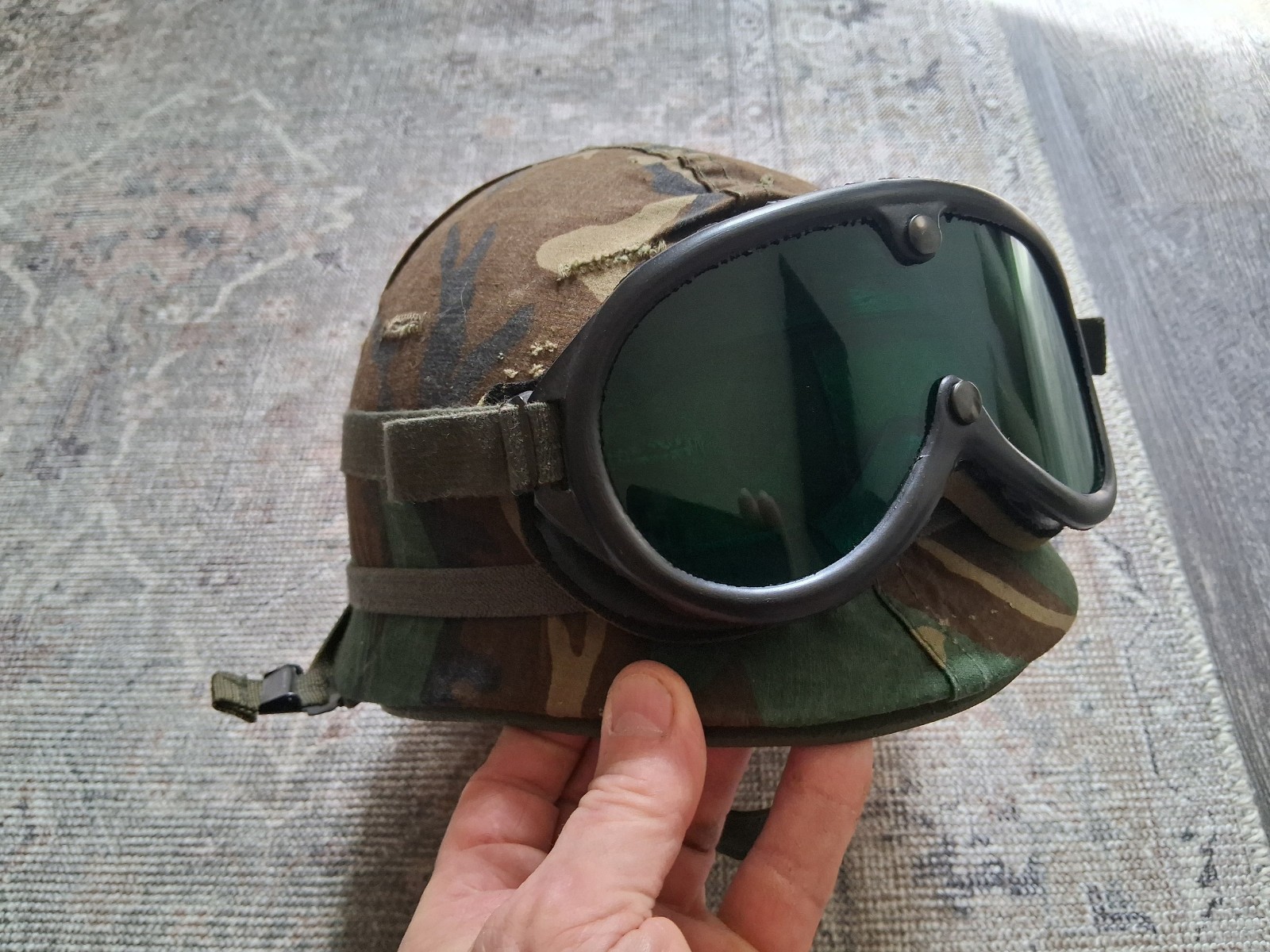 US M1 Helmet with Liner and  Cover and Goggles Paratrooper Mint