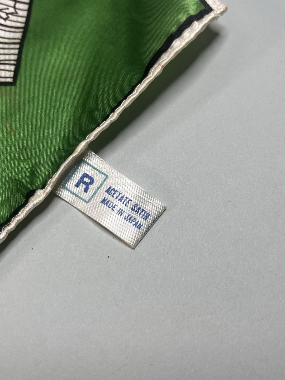 Carey Masters Scarf Vintage London Scenes Souvenir Acetate Satin, Japan, 31"