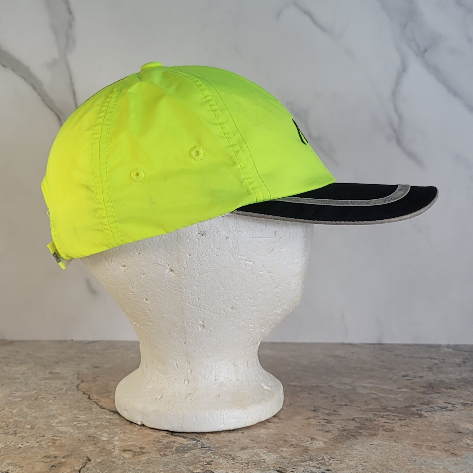 McDONALD'S EMPLOYEE BRIGHT NEON YELLOW BASEBALL HAT ADJUSTABLE