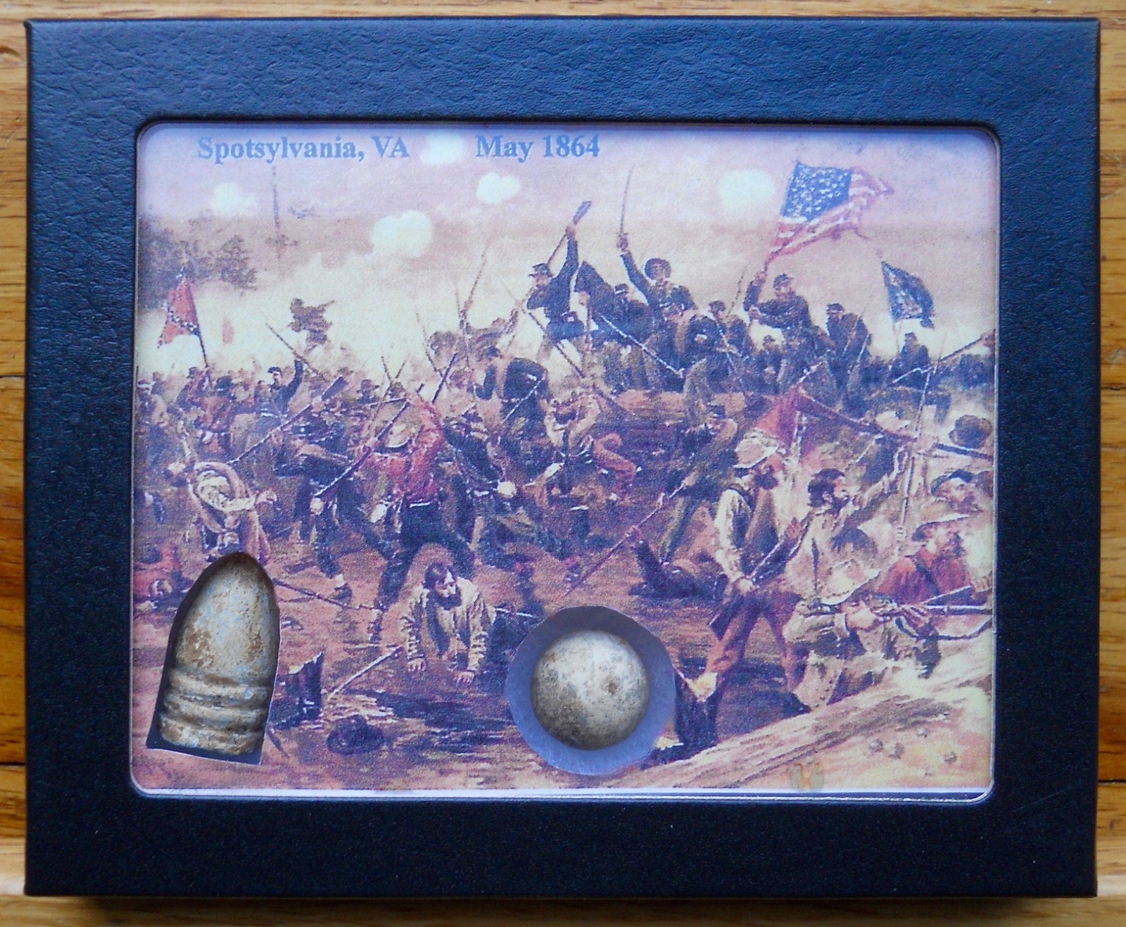 Civil War Spotsylvania VA Battlefield Souvenir bullet relics glass display case