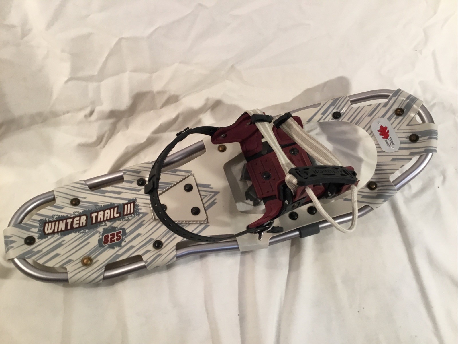 Field N Forest Winter Trail III 825 Snow Shoes Yukon