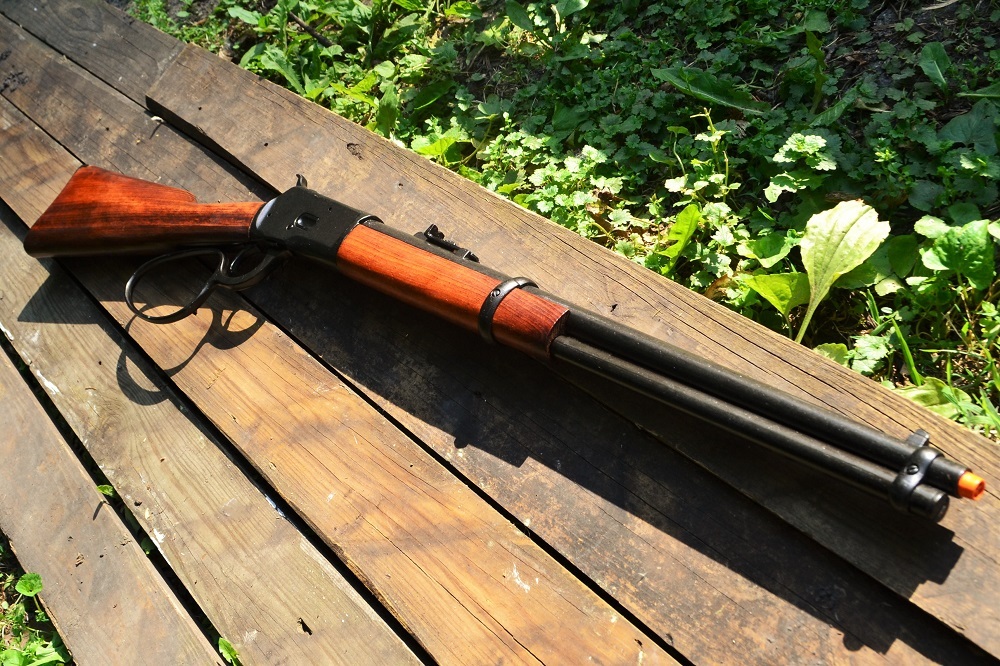 Winchester M1892 The Rifleman Looped Lever Action Carbine Rifle - Denix Replica
