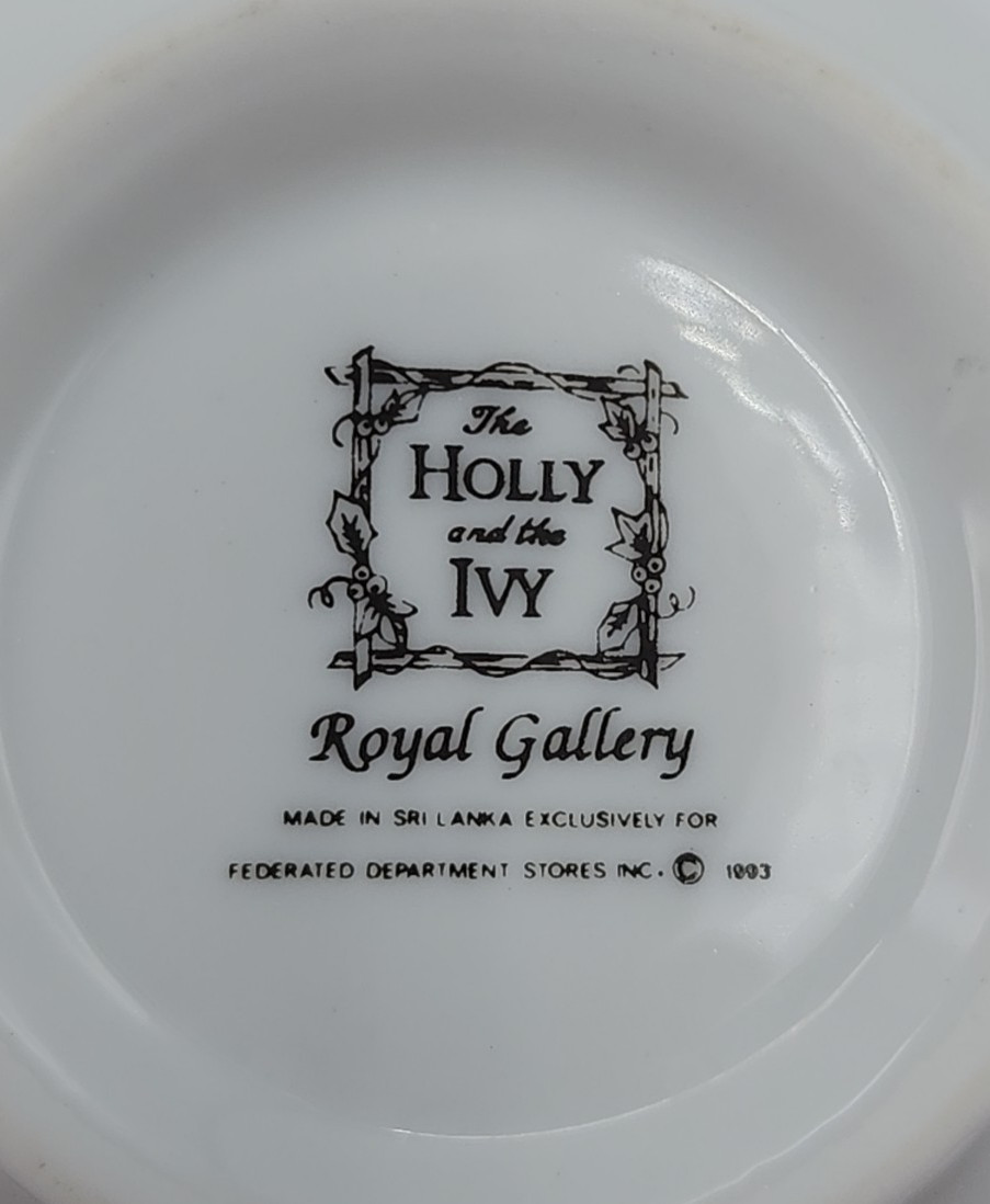 Royal Gallery The Holly and The Ivy Teapot or Coffee Pot with Sugar & Creamer