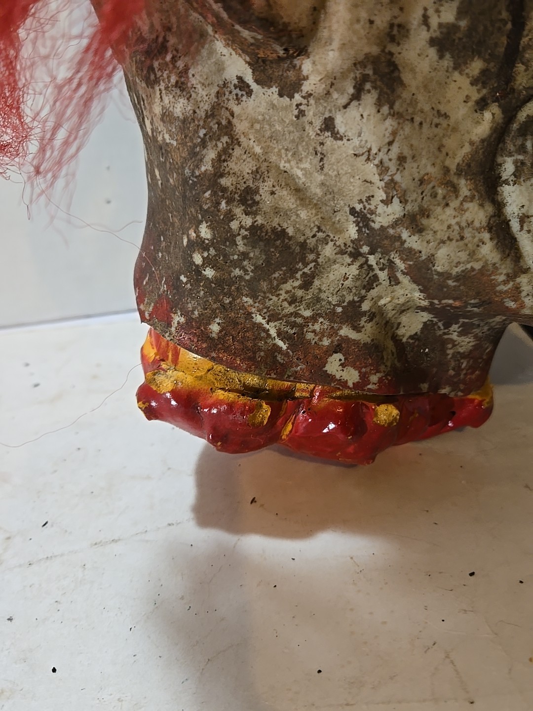 Life Size Decapitated Severed Realistic CLOWN HEAD Halloween Prop Decoration