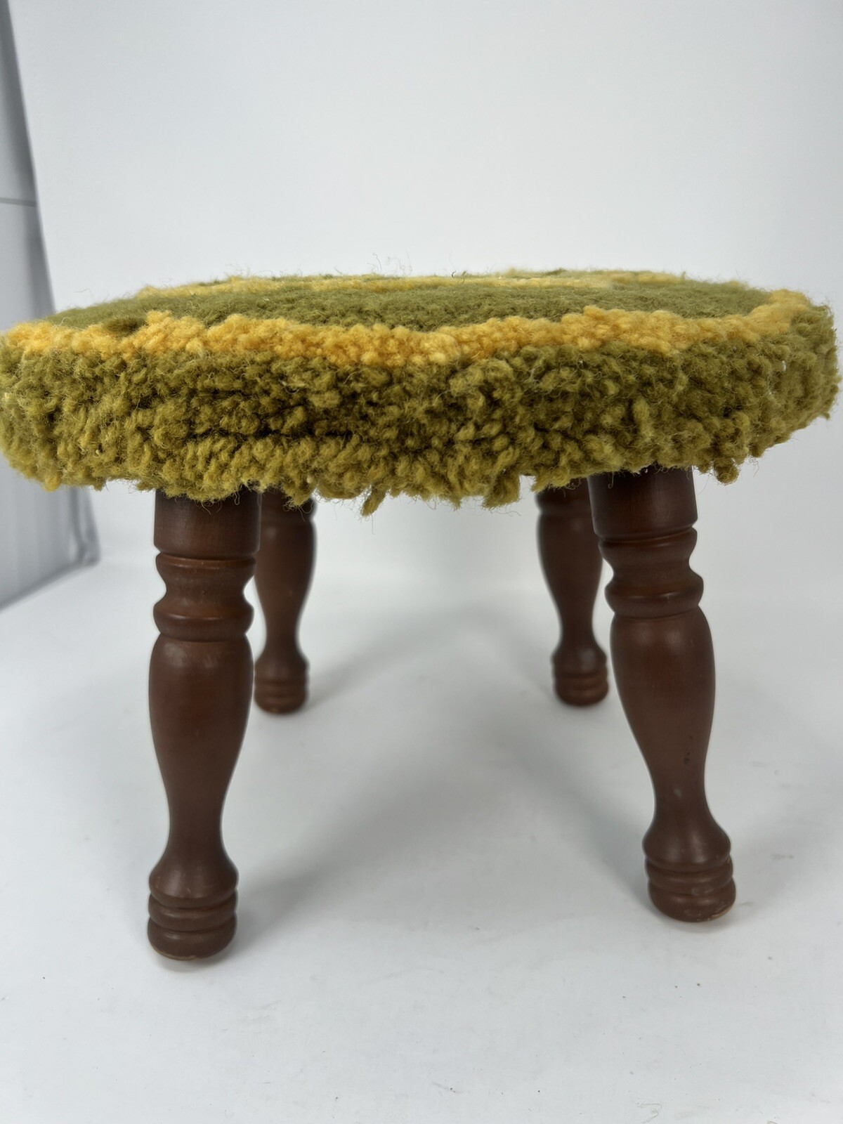 Vtg Round Footstool Floral Hooked Rug Top Wooden Legs MCM 8.75 x 12” Avacado