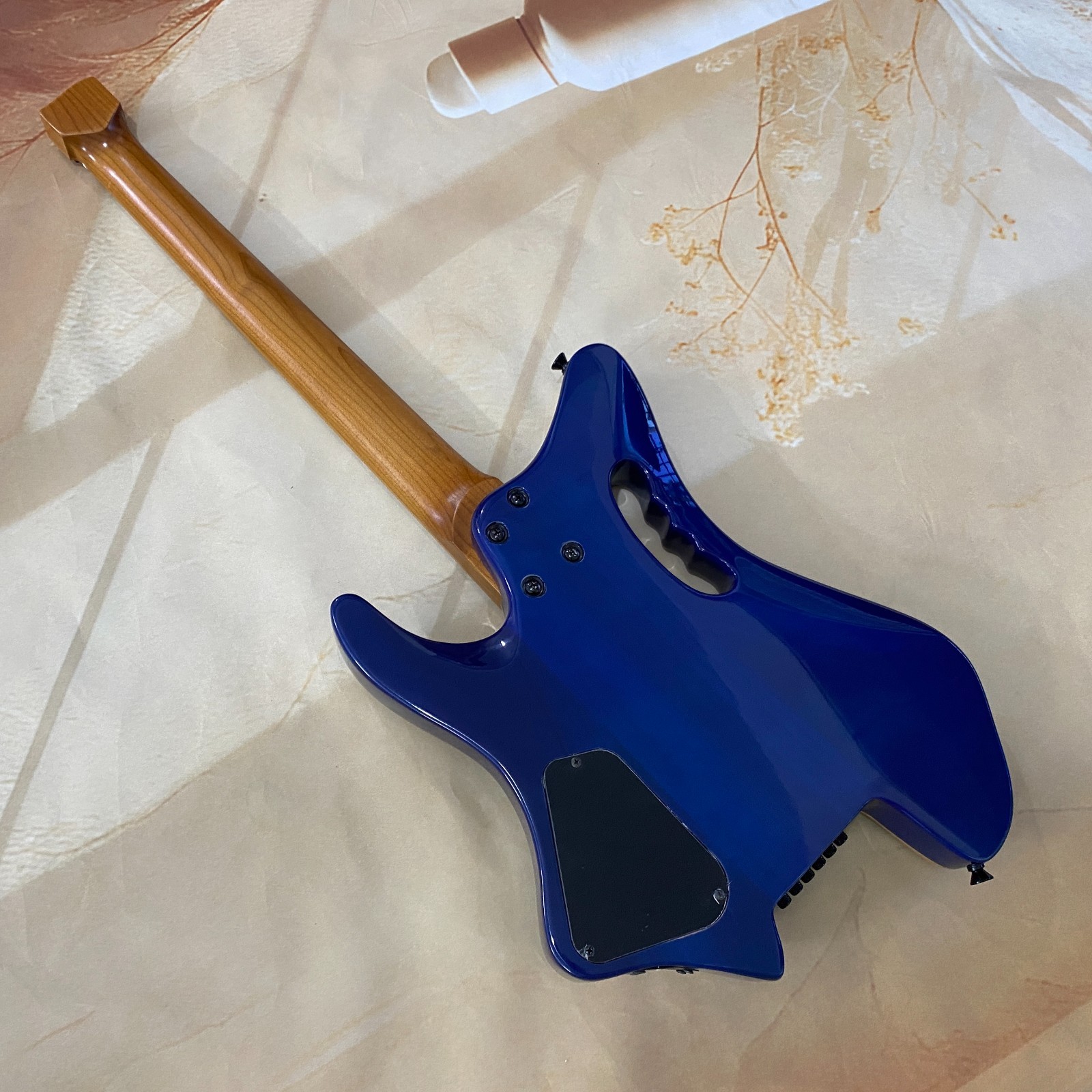 Headless Guitar HH pickups basswood body blue Discount