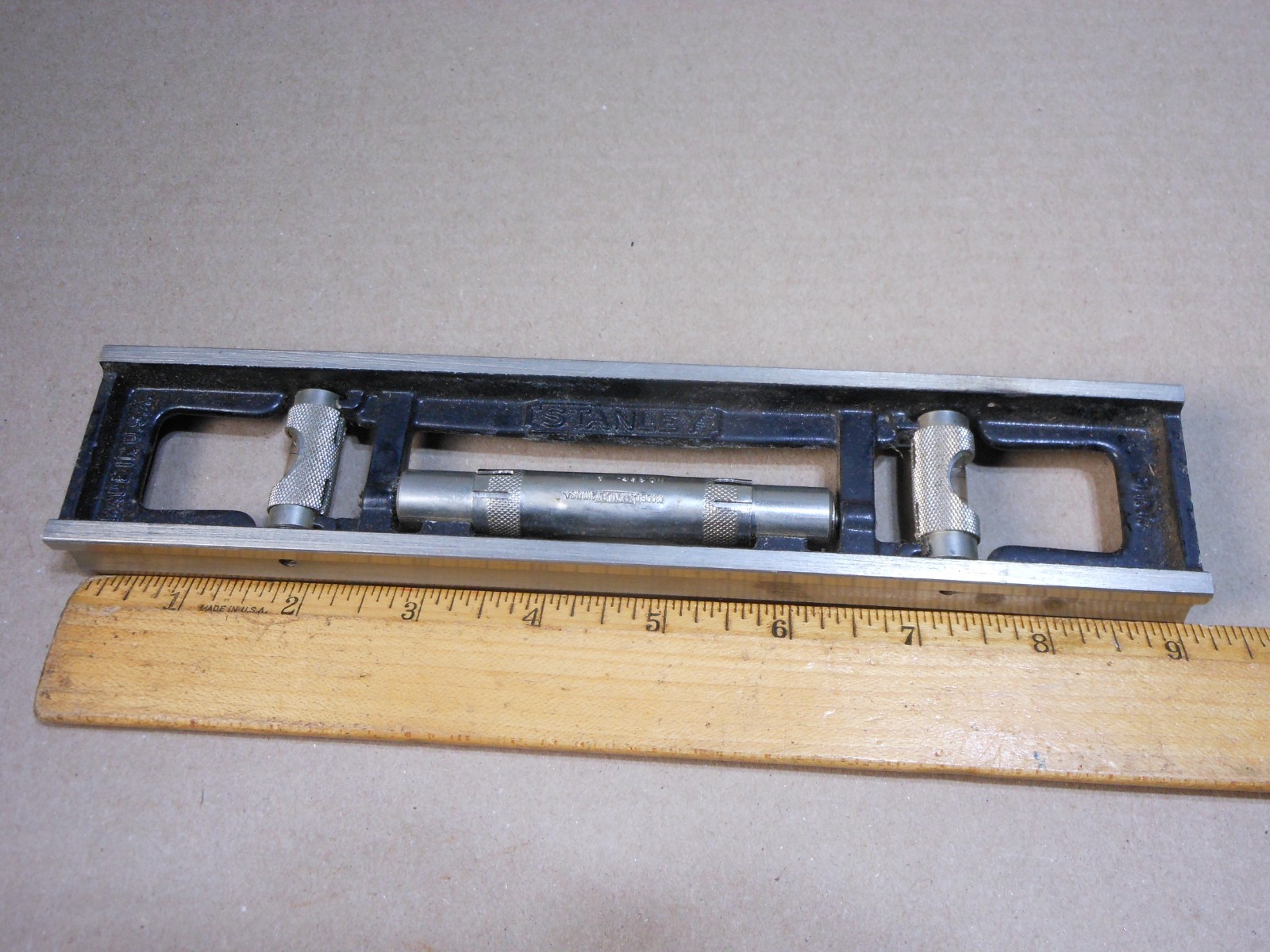 Vintage Stanley 36G 9" Cast Iron Level 3 Vial