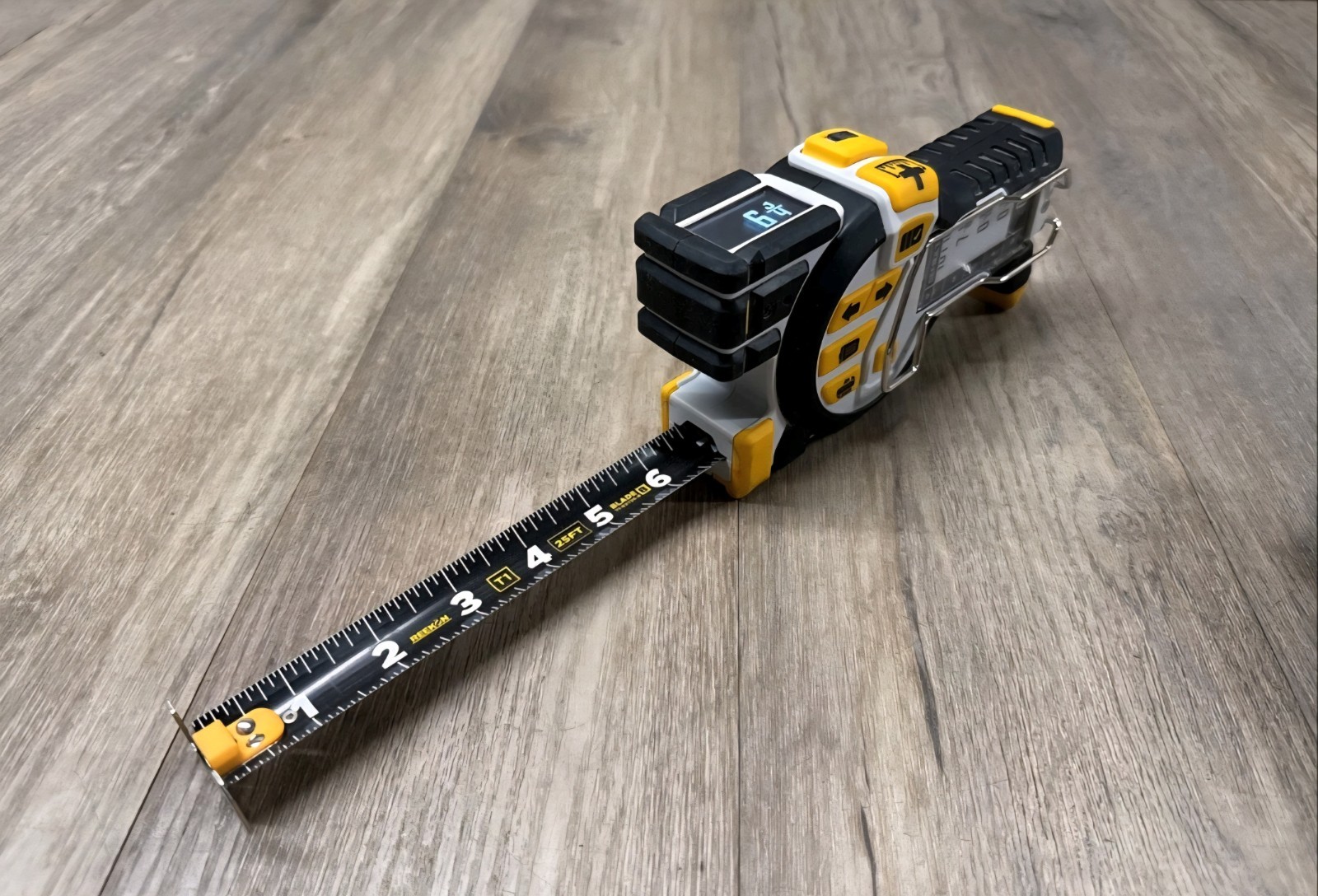 Reekon T1 Tomahawk digital tape measure