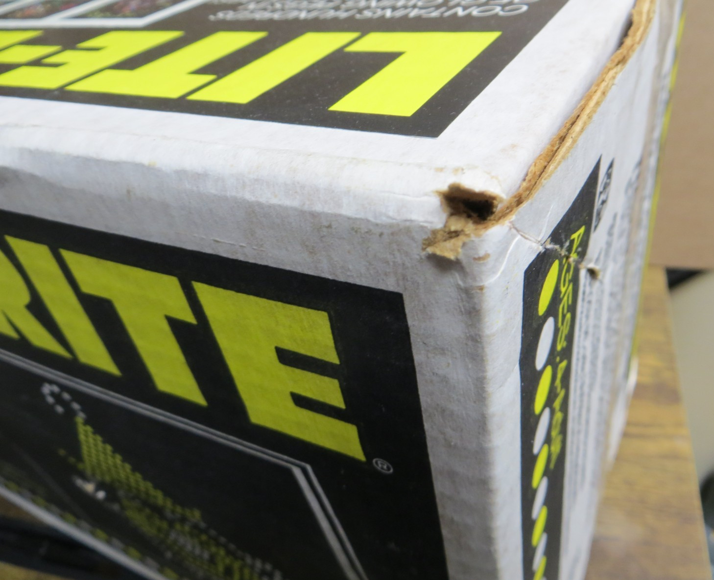 VINTAGE HASBRO 1981 LITE BRITE - 100% FACTORY SEALED FROM EX HASBRO EMPLOYEE