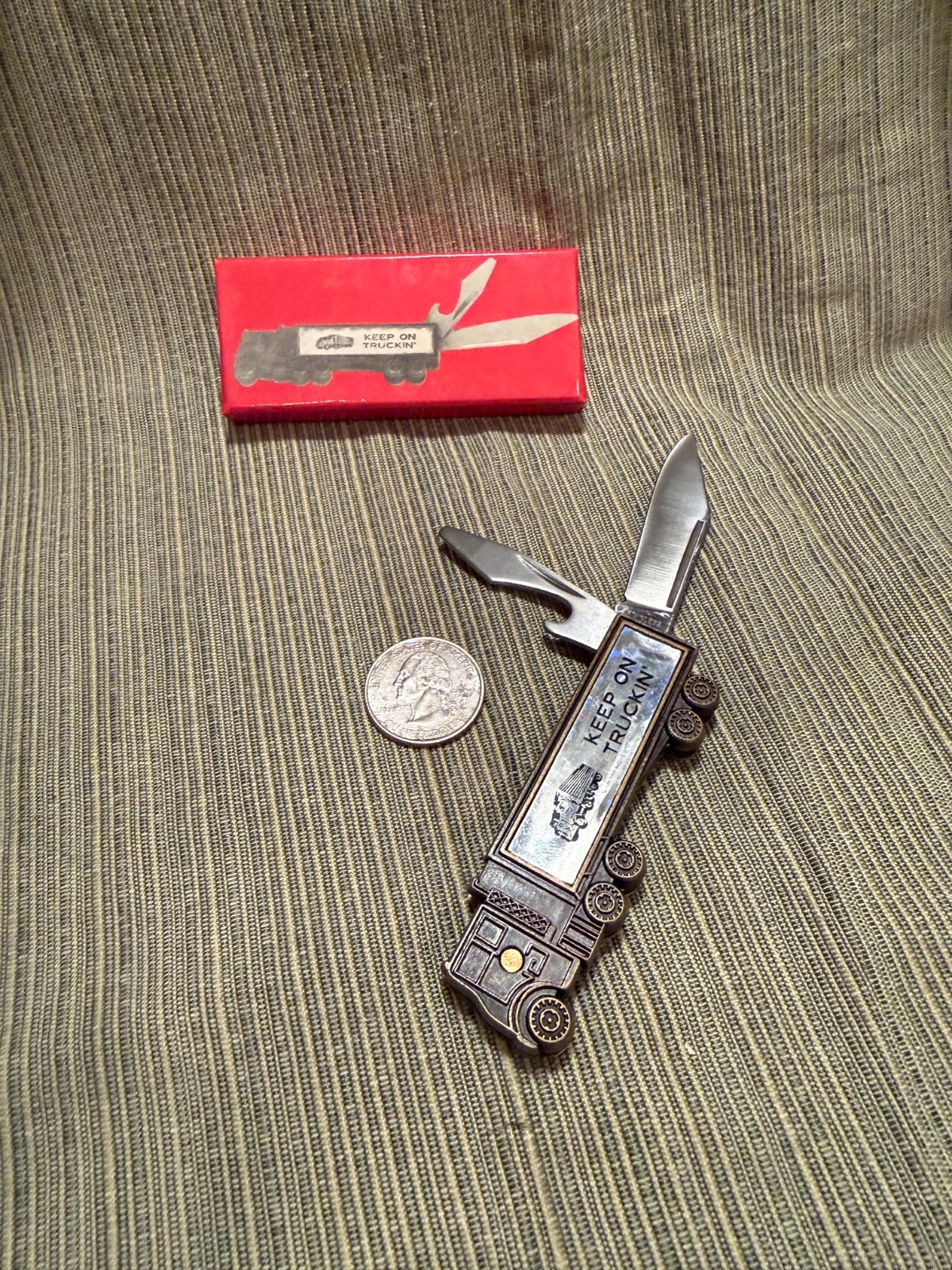 VTG Colonial Knife  Semi Tractor Trailer Promo  Trucking Keep On Truckin