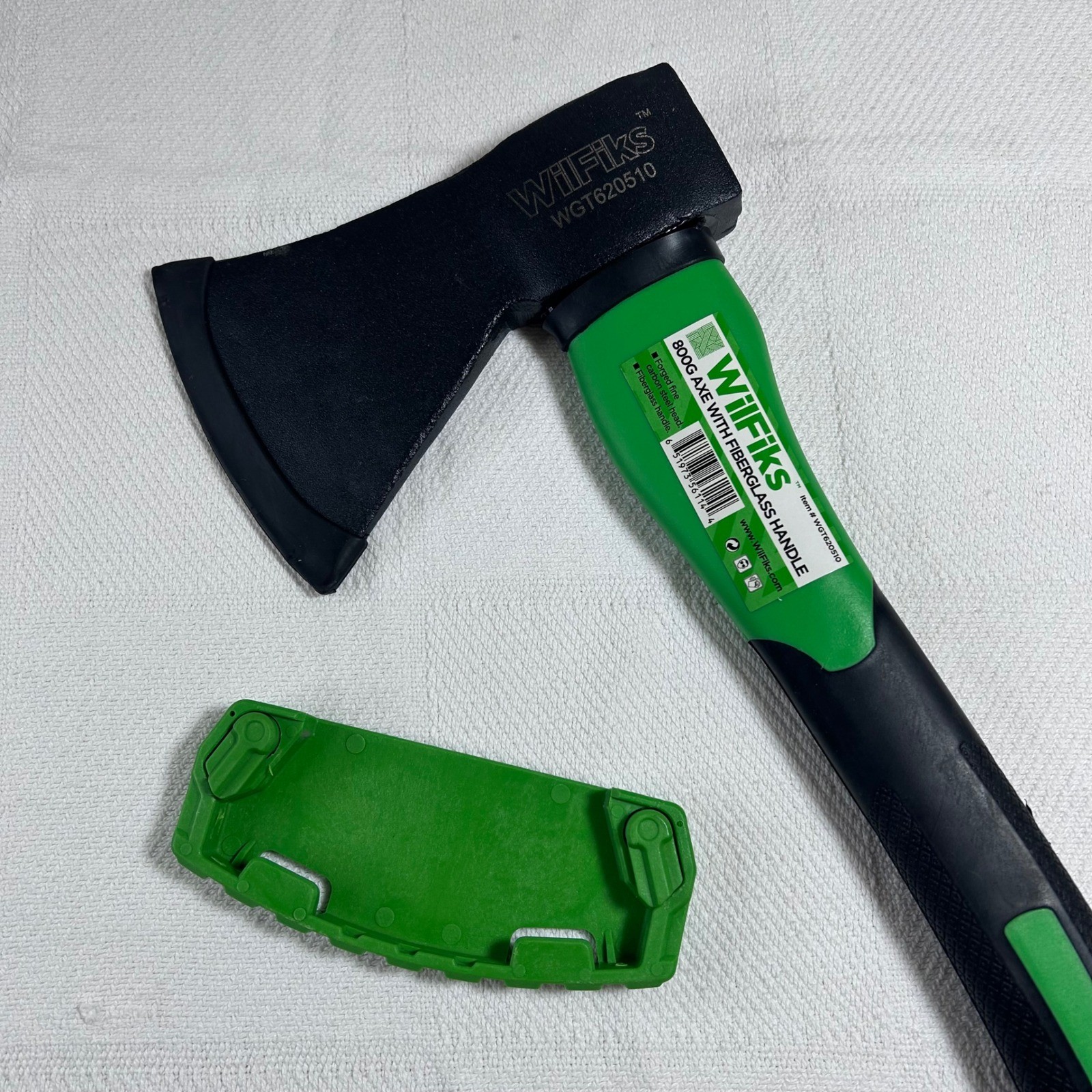 WilFiks 800g Axe with Fiberglass Handle Forged Carbon Steel Hatchet NEW $31.99