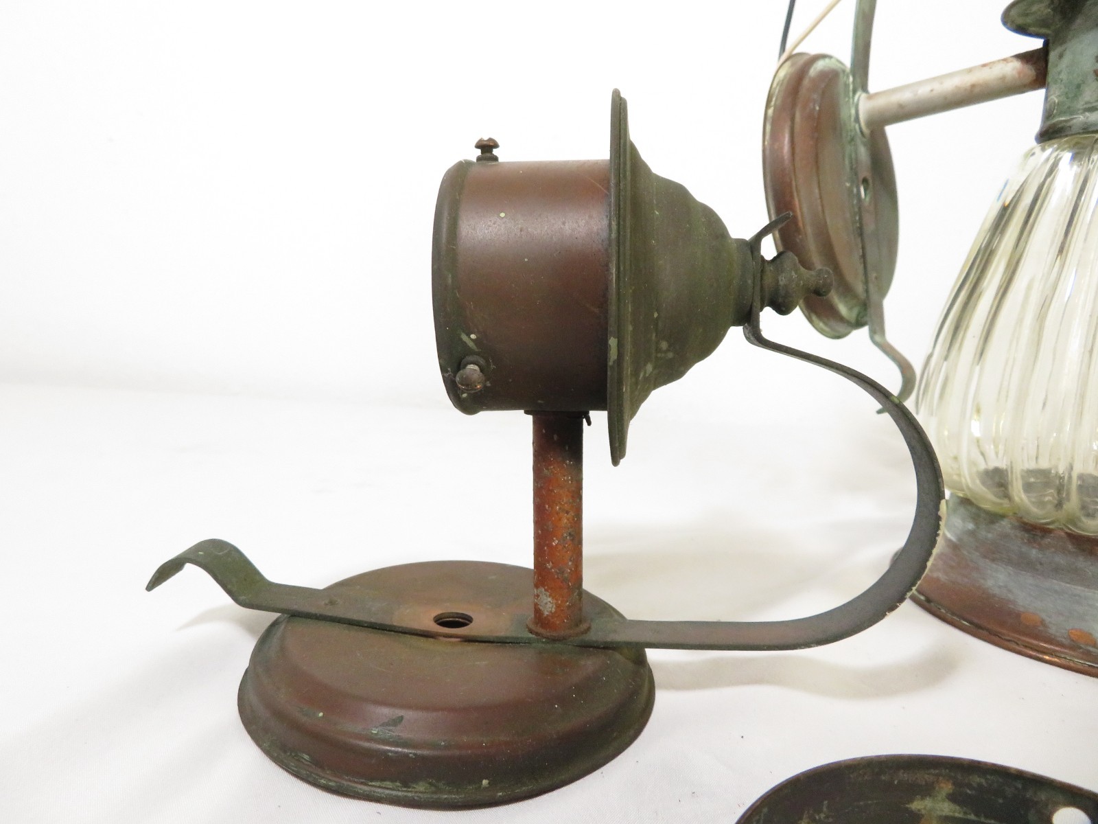 ANTIQUE Arts & Crafts COPPER TUDOR PORCH WALL SCONCE LAMP LIGHT PAIR Lantern