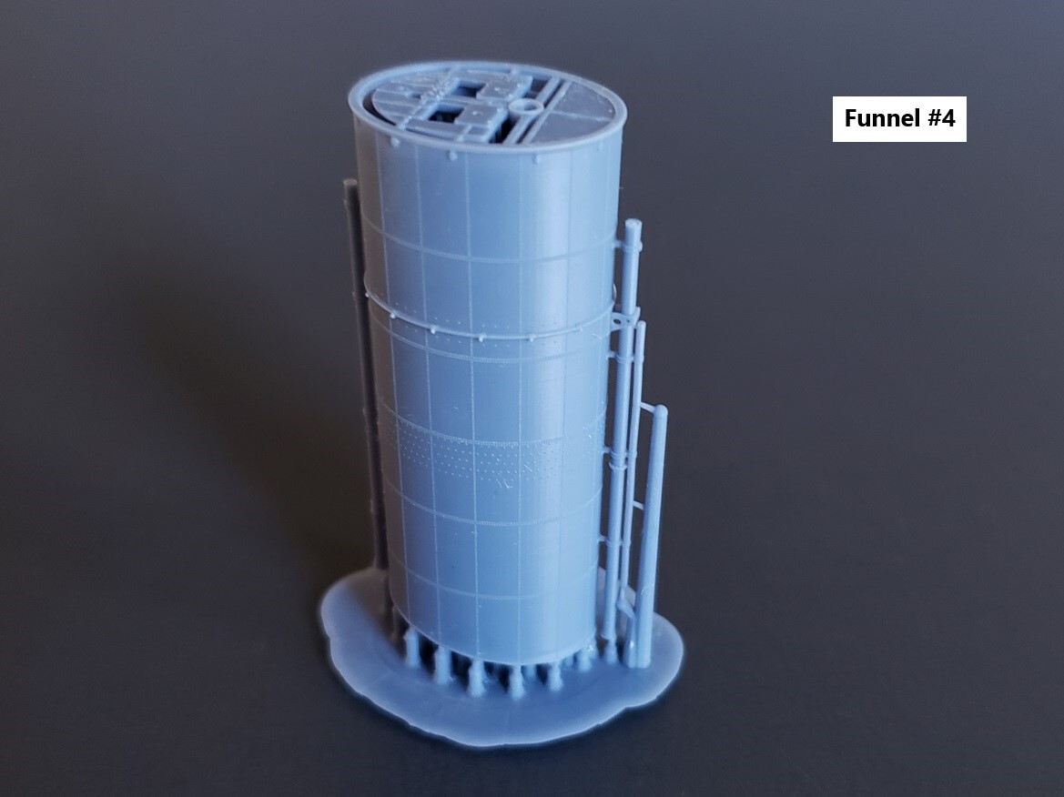 1/350 Titanic Funnels
