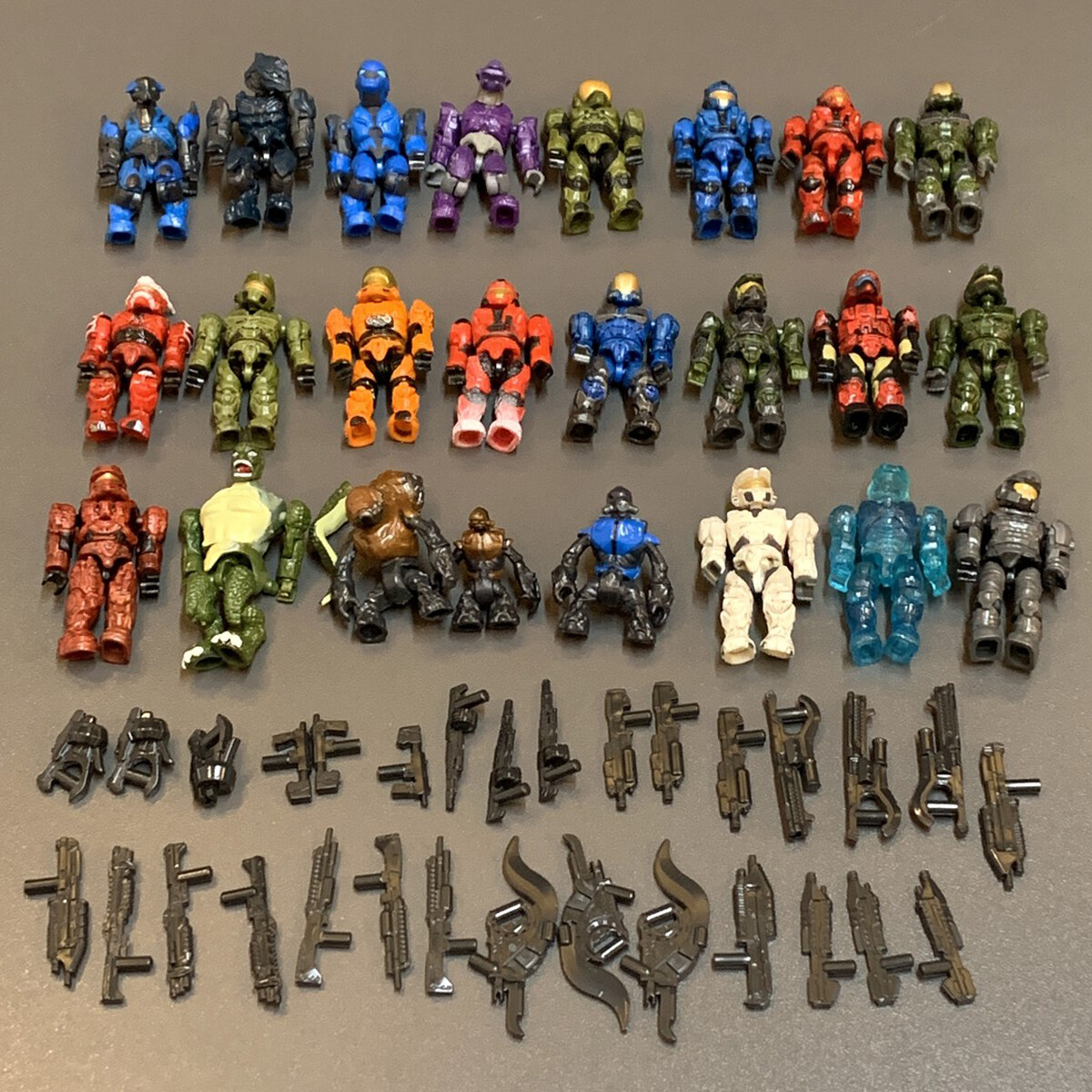 Random 45Pcs (15 Figures +30 Gun) HALO Mega Bloks CONSTRUX Unsc Elite SPARTAN #1