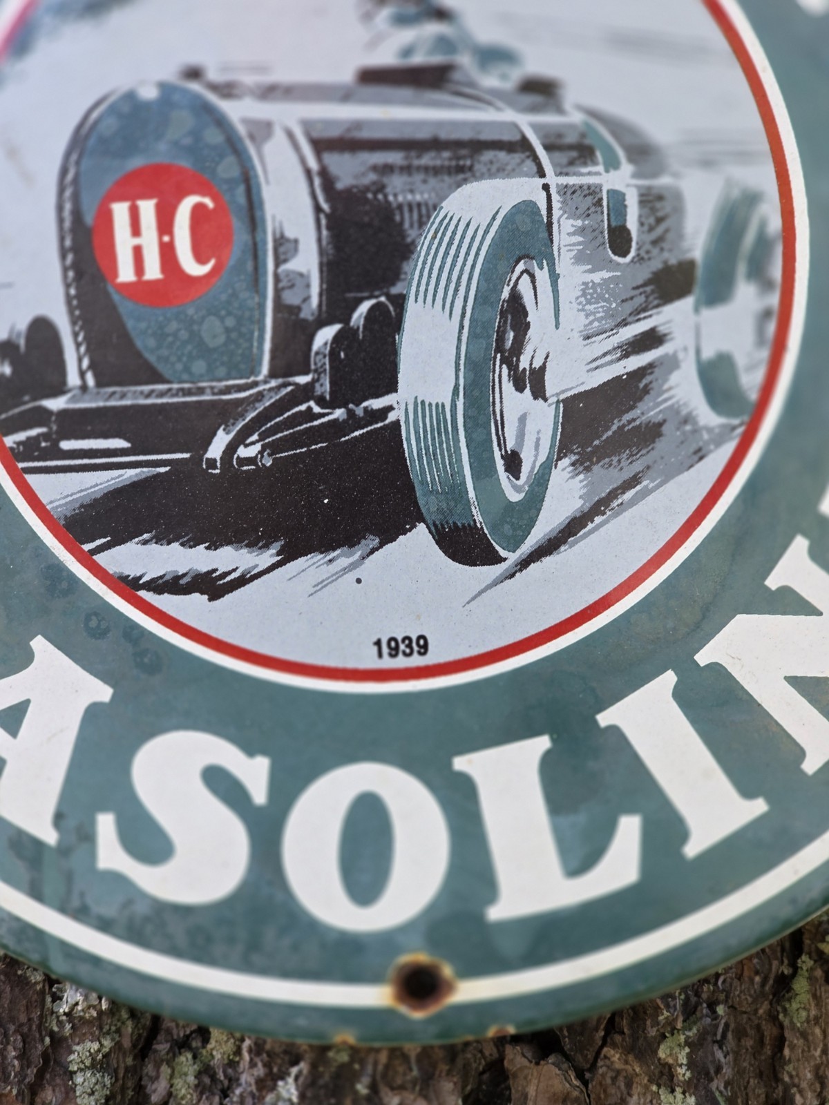 VINTAGE RARE SINCLAIR GASOLINE PORCELAIN SIGN 10"