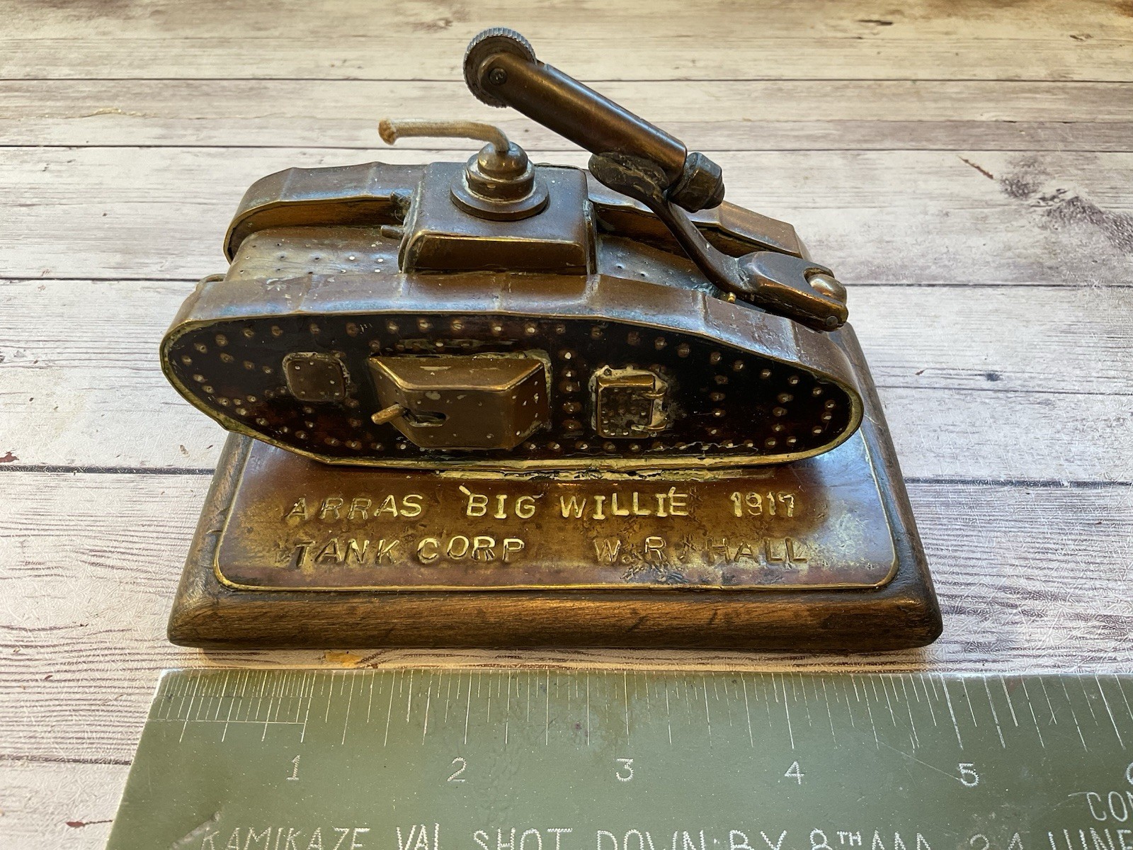 ORIGINAL AMAZING WWI TRENCH ART MK1 TANK LIGHTER 1917 BATTLE MARKED / NAMED