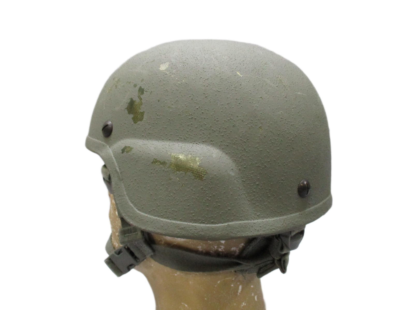 ACH Advanced Combat Helmet Size Medium Foliage Green w/ Pads Chinstrap Ballistic