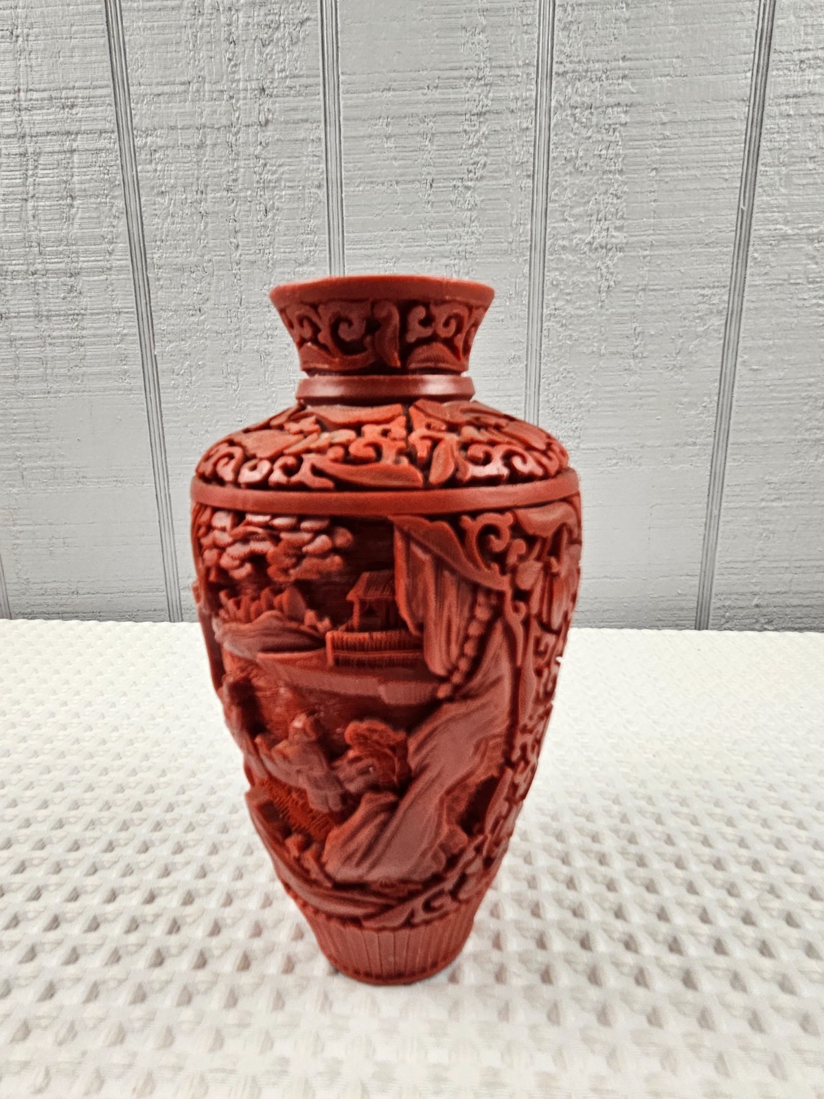 Vintage Chinese Red Cinnabar Lacquer Vase 5 .5” Floral Carving Made in Italy