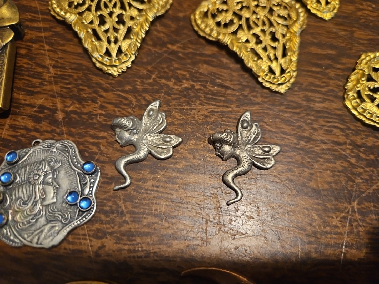 Lot Of 20 Fancy Piece Mixed France Vintage 60s Brass Stampings Findings Jewelry