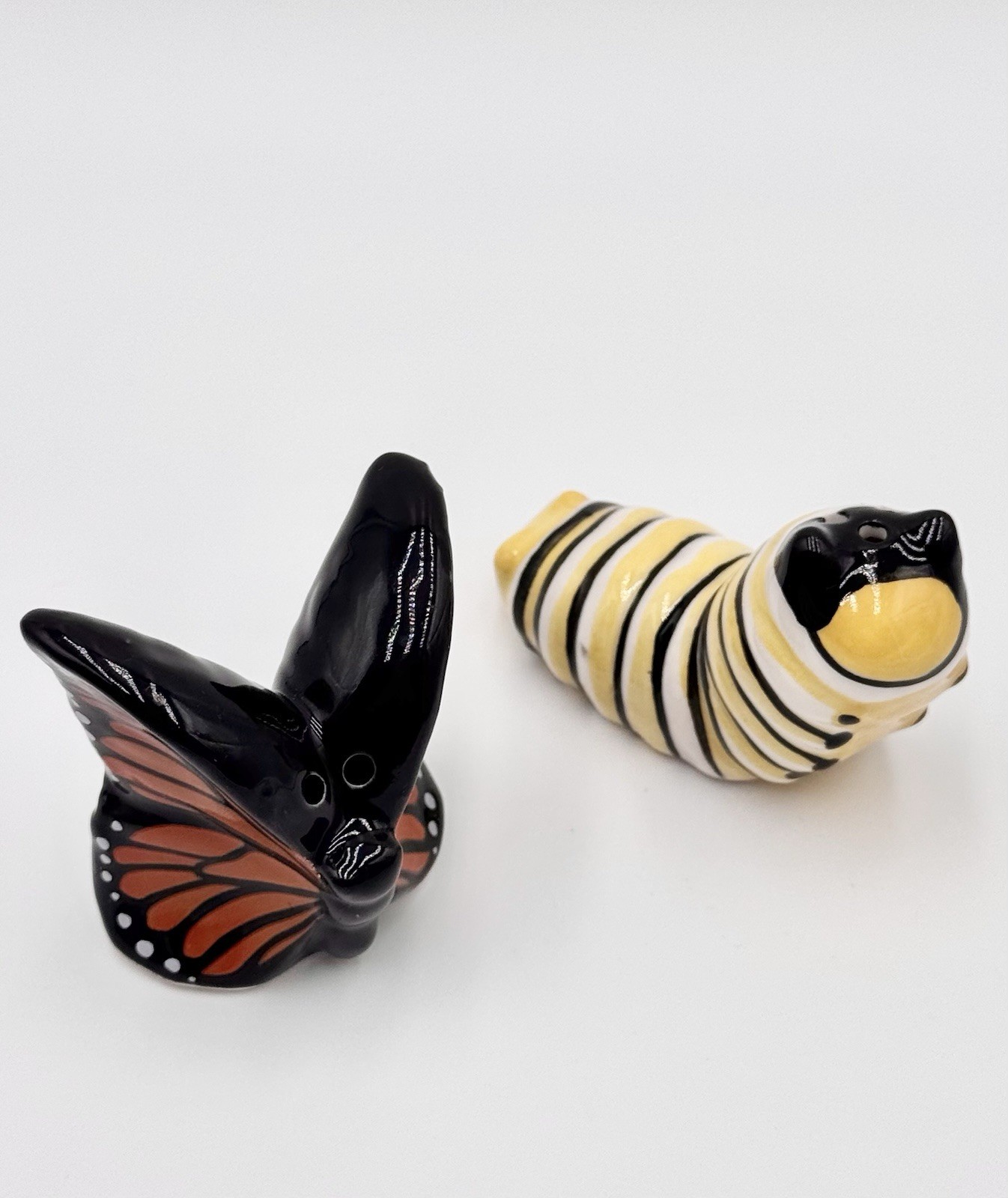 Cracker Barrel Mini Monarch Butterfly And Caterpillar Salt & Pepper Shakers NEW