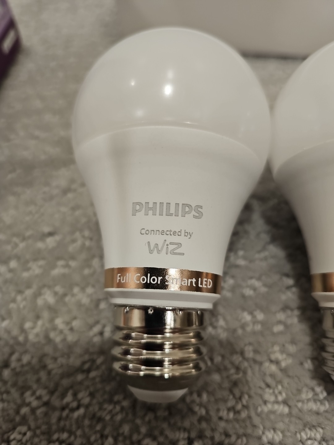 2 PACK Philips Wiz LED Wi-Fi Smart Bulb Full Color 60W REPLACEMENT 2 BULBS LB27