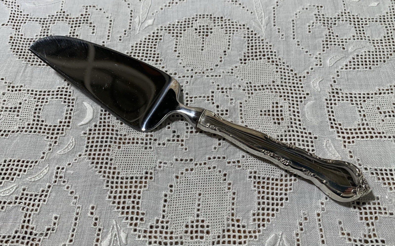 vintage Lunt MIGNONETTE sterling handle stainless steel blade CHEESE KNIFE 7-1/8