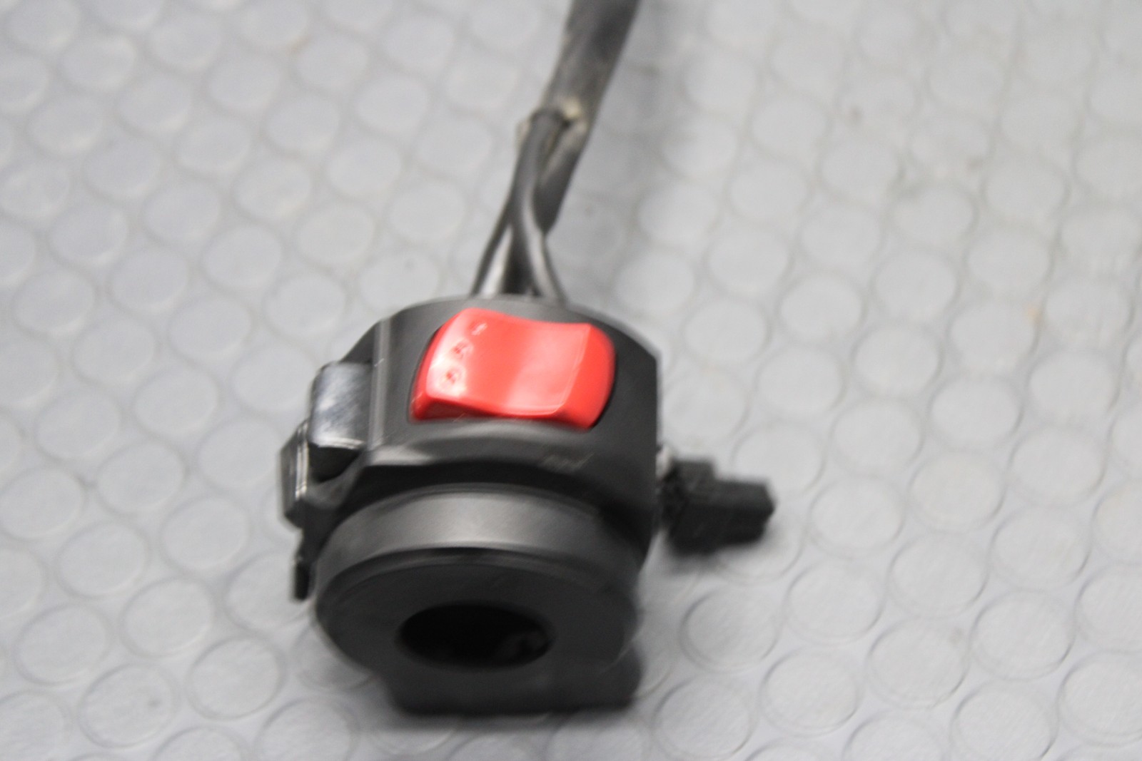 2011-2025 Suzuki GSXR600 GSXR750 Right Control Switch