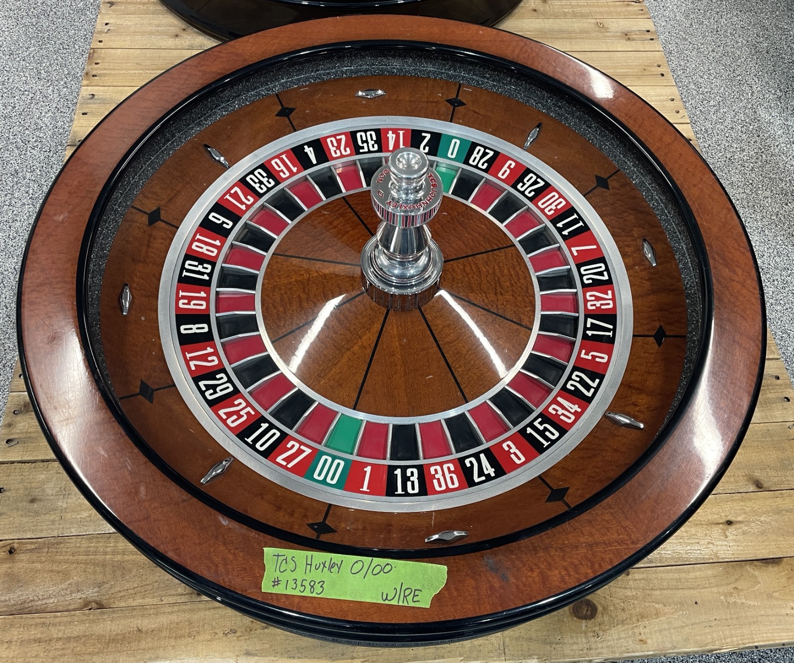 Roulette Wheel 32"  TCS John Huxley (shipping by freight) FREE #13583