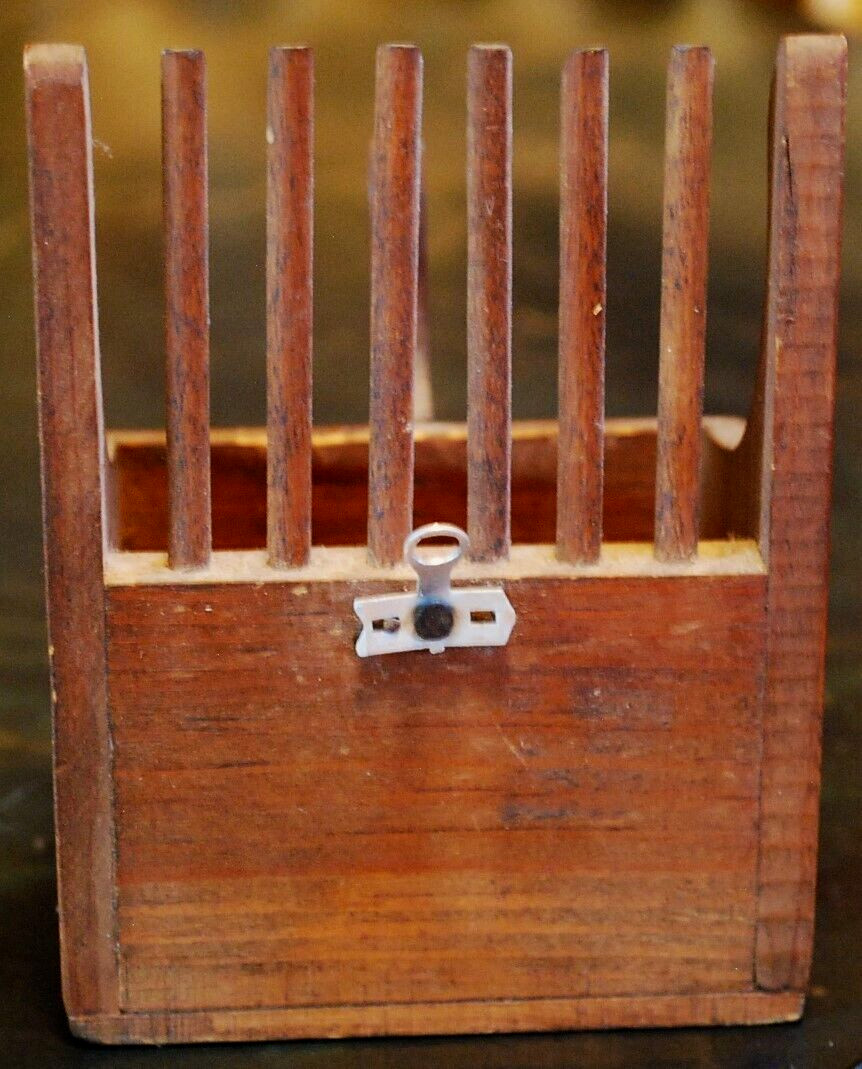 Antique Primitive HANDMADE WOOD CRANBERRY/BLUEBERRY HARVESTING SCOOP Rake Box