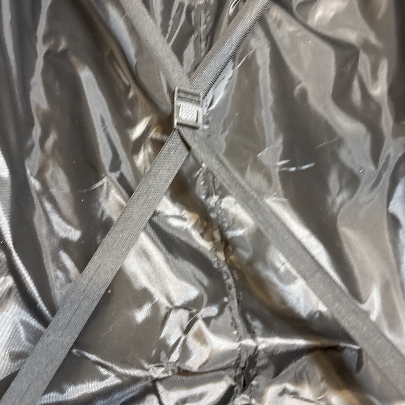 White Mountain Large Travel Luggage34x21x13. White Hard Case.