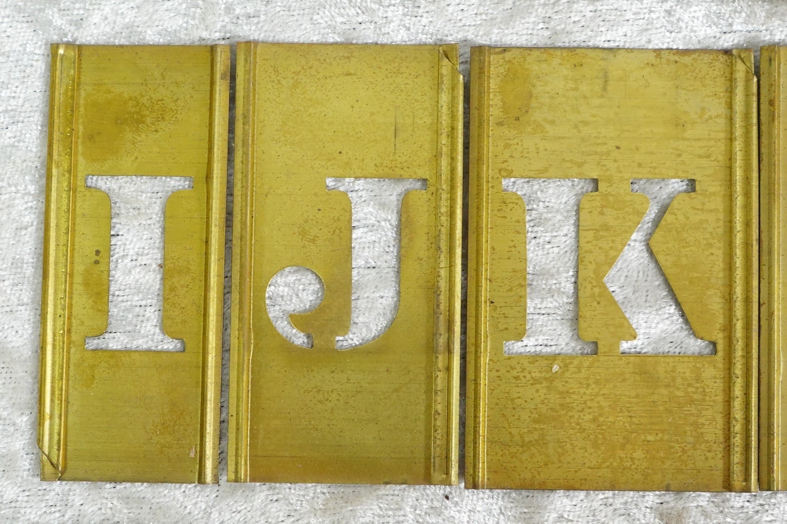 Reese's Brass Interlocking Adjustable Stencils 1" A-Z Letters Spacers & Symbols