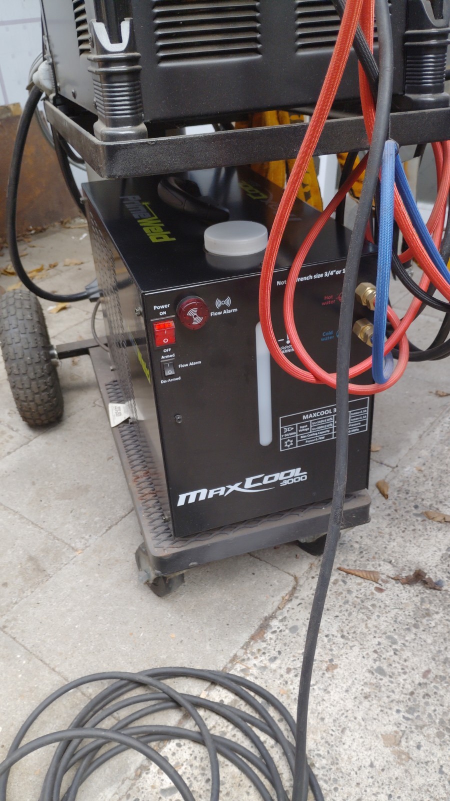PRIMEWELD WELDER 225 W/ MAXCOOL 3000 WATER COOLER+ WTR COOLED TORCH + ACCESSORIE