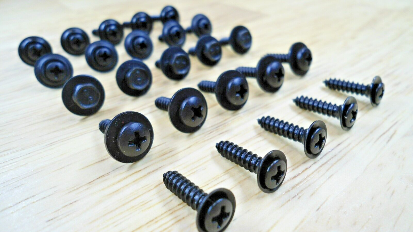65 NEW BLACK INTERIOR/EXT SCREWS! FITS GM GMC/CHEVY PICKUP C1500 K10 S10 C10 ETC