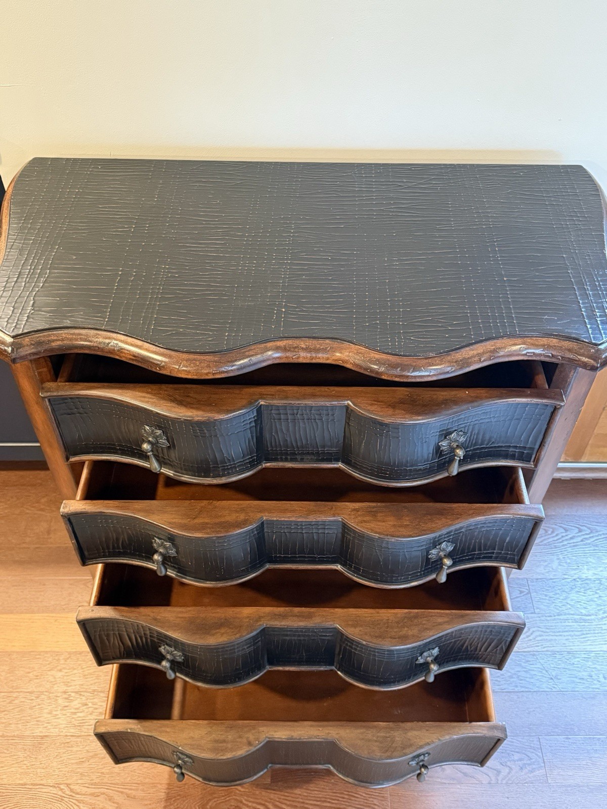 Ethan Allen Lucca Serpentine 4 Drawer Chest