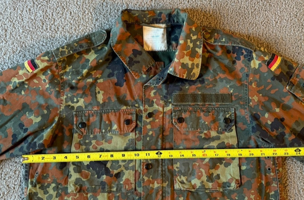 VTG German Military Flecktarn Camouflage Field Jacket - Size Medium