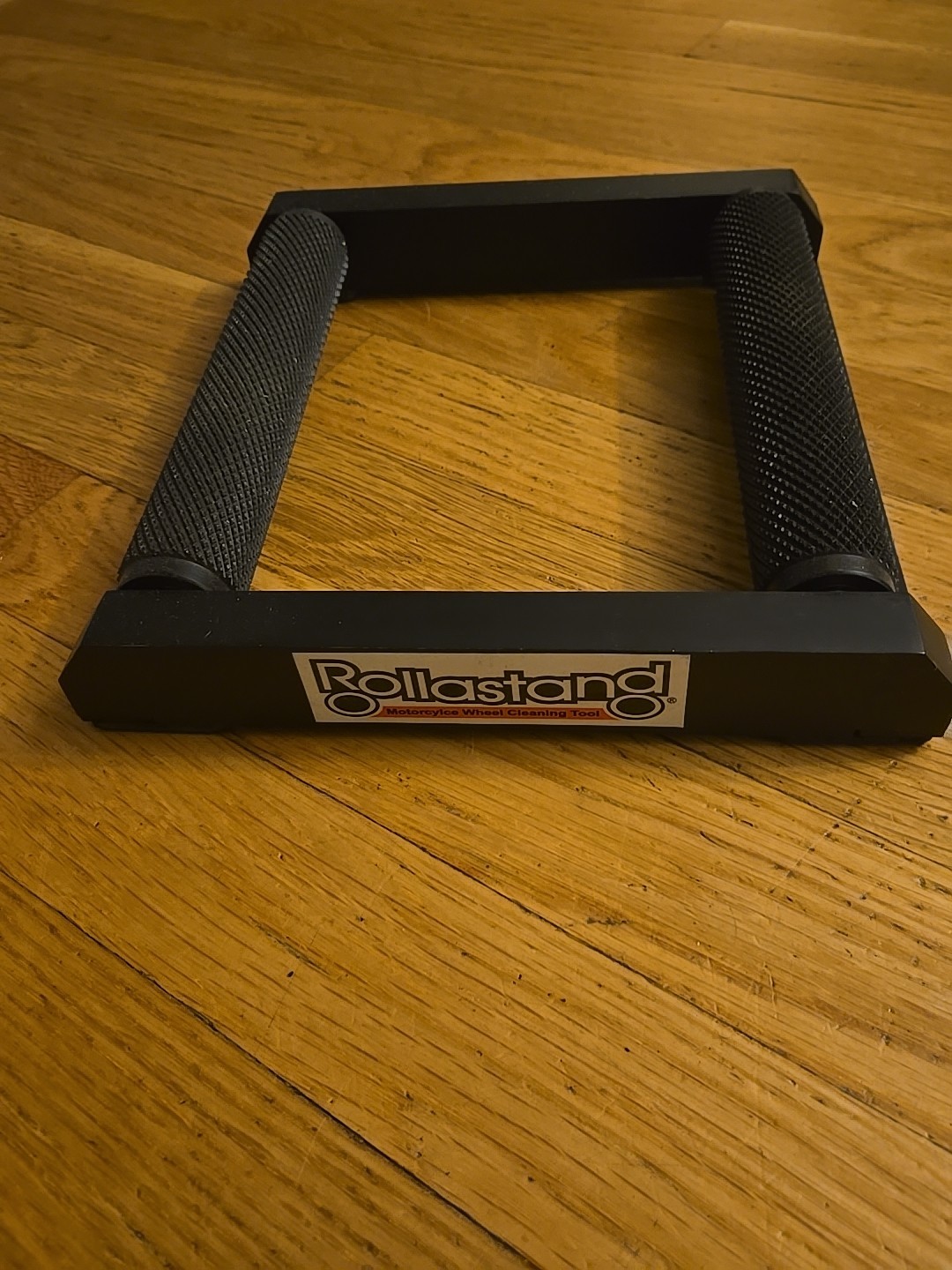 HARDLINE RS-00002 Rollastand - Deluxe - Black