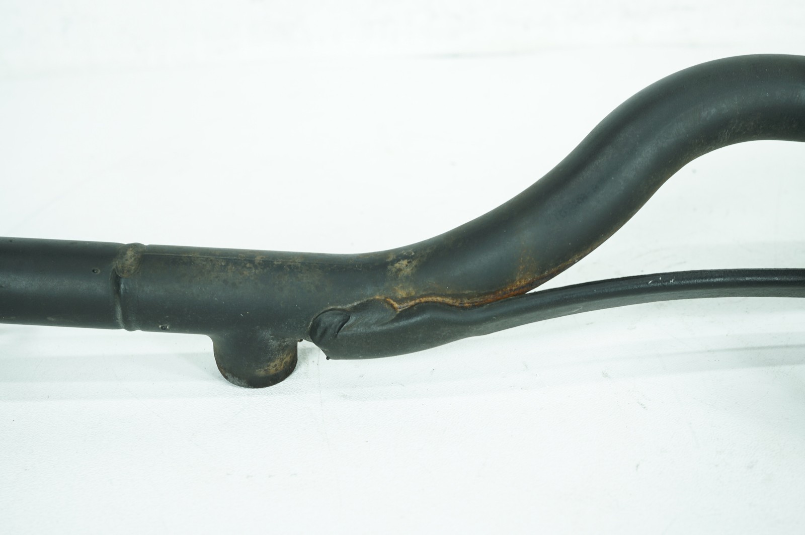 2005 Harley Sportster XL883 OEM Exhaust Muffler Interconnect Bracket Support Bar