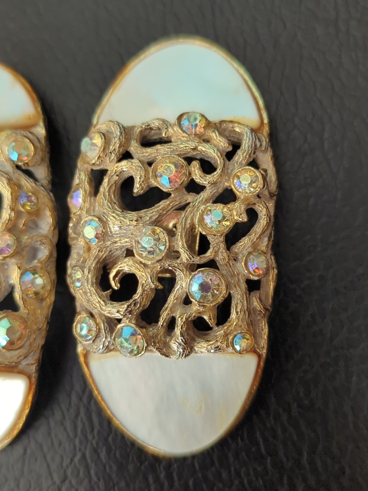 Vintage Musi Rhinestone Shoe Clips Silver Amber Oval Intricate Scrolling