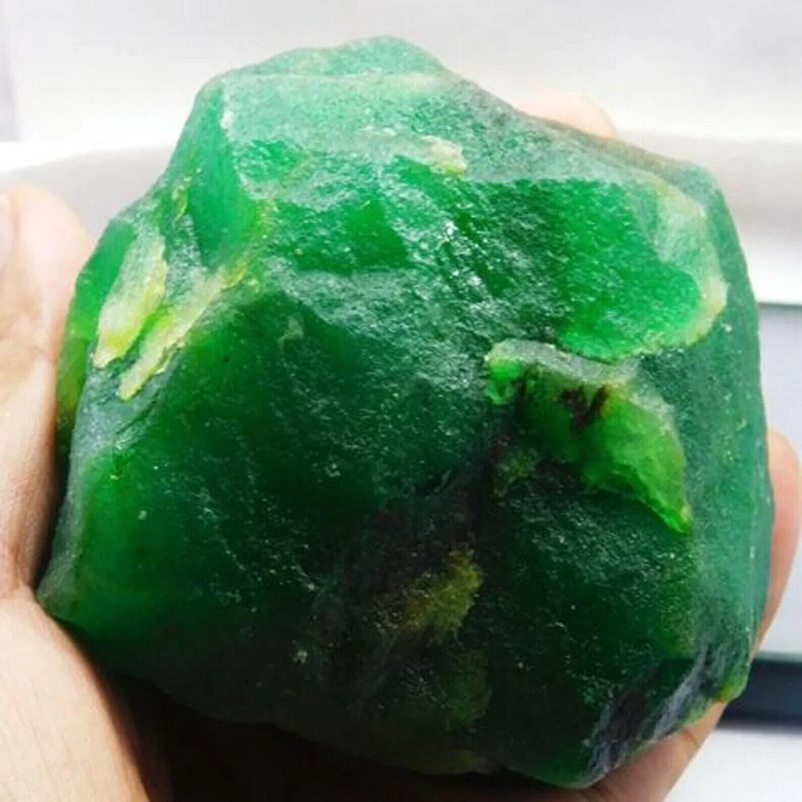 1005 Ct Natural Colombian Green Raw Emerald Rough Uncut Loose Gemstone