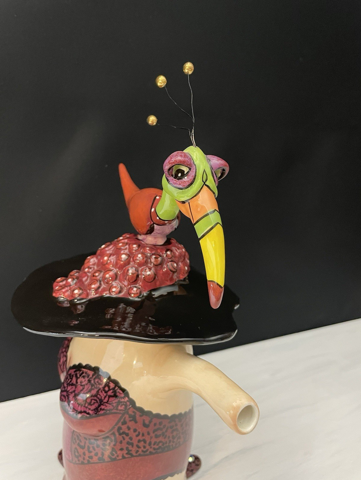 Lynda Corneille BUSTIER BURGUNDY LACE tea pot SWAK (Sealed With a Kiss) w/ Box