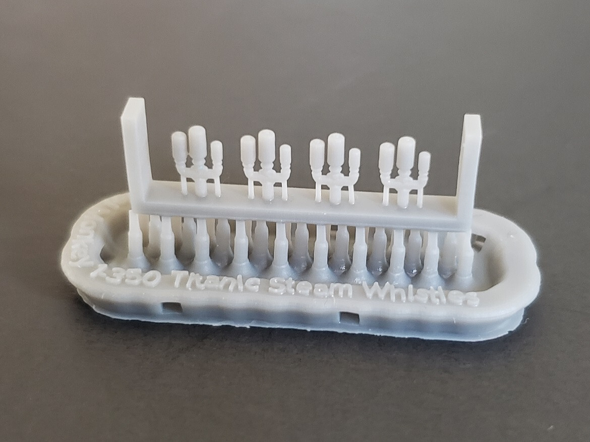 1/350 Titanic Funnels