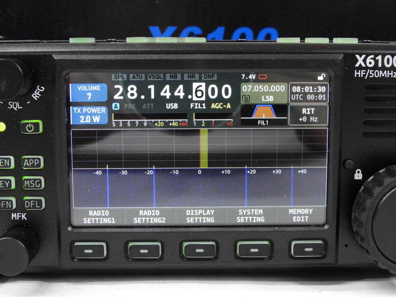 Xiegu X6100 Ham Radio HF Transceiver + Manual + Mic + Box (excellent)