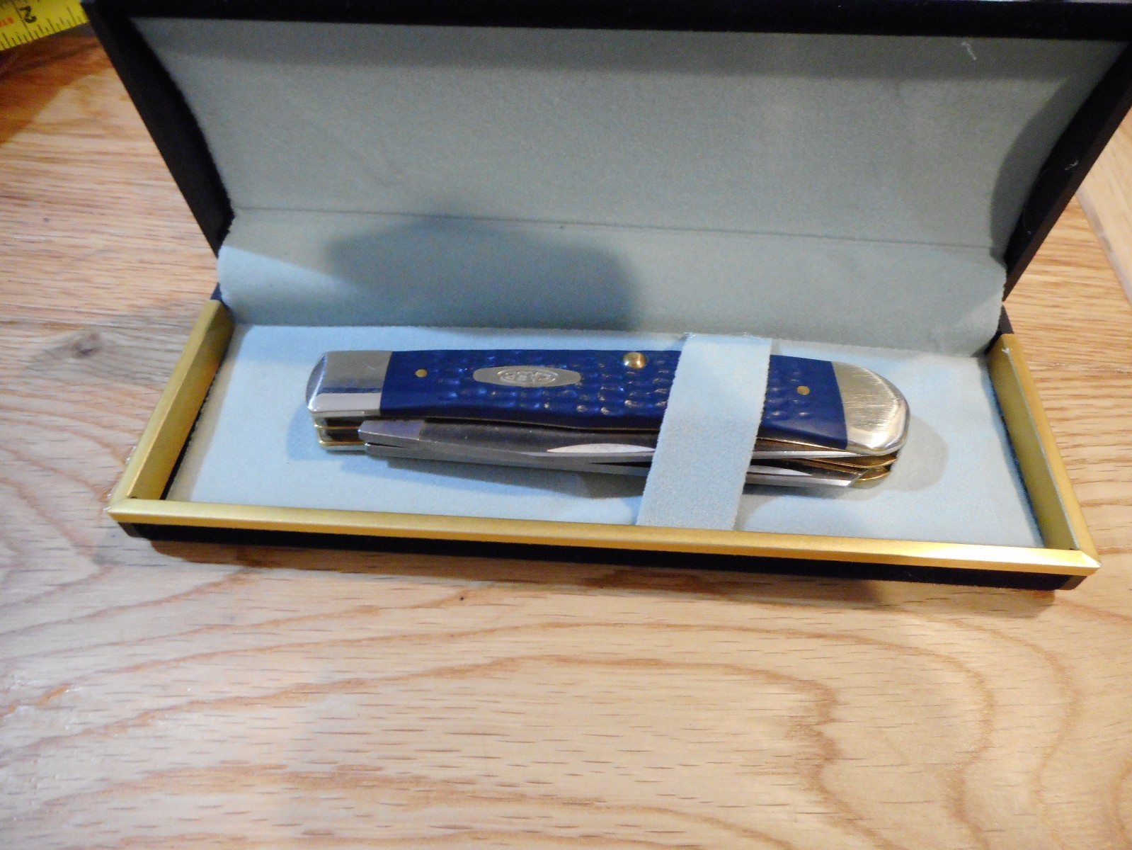 Black gift box for lnoves, roller ball pen and or fountain pen or small items