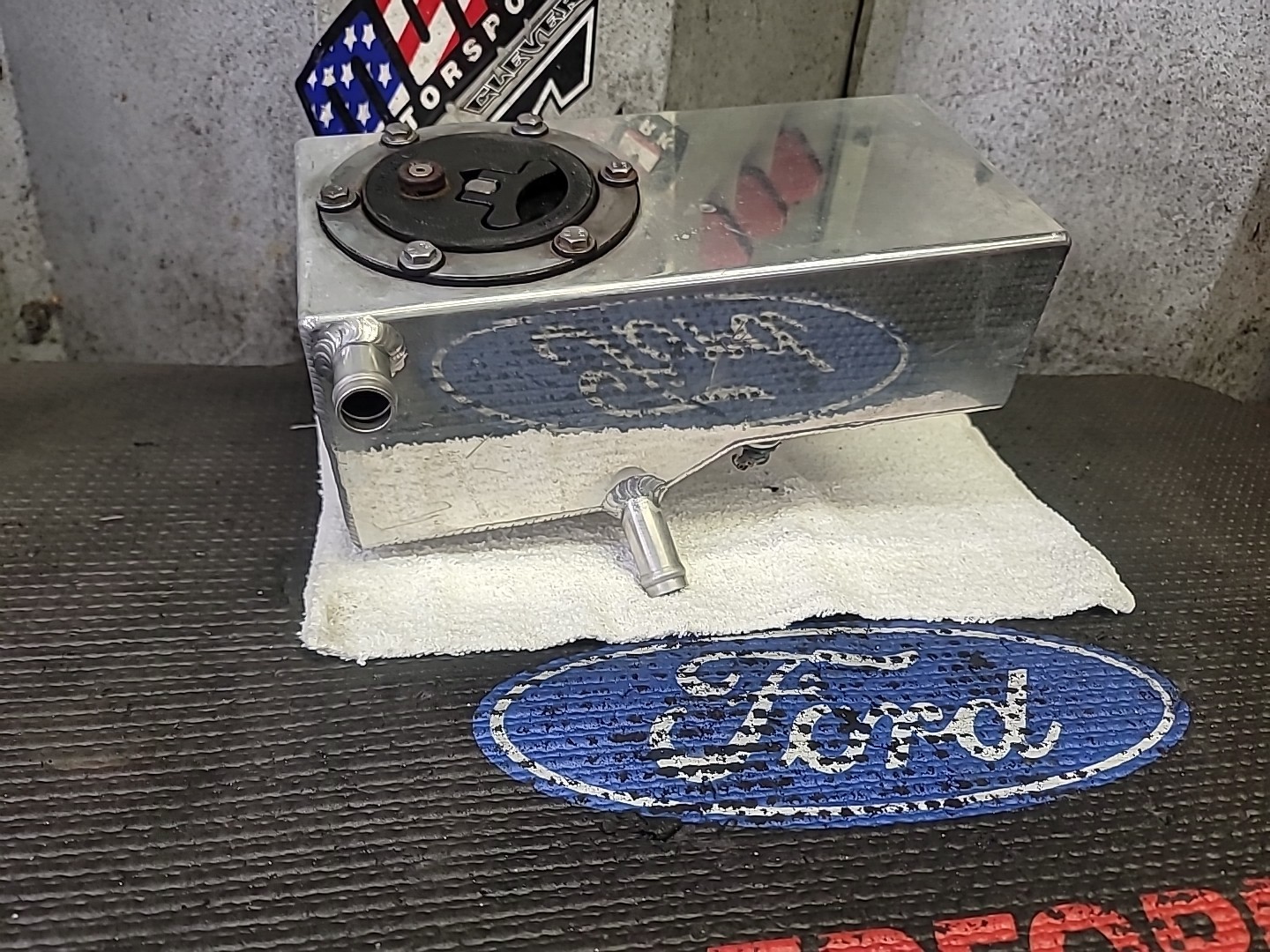 2003 2004 Ford Mustang Cobra Supercharger Coolant intercooler tank 03 04 Moroso