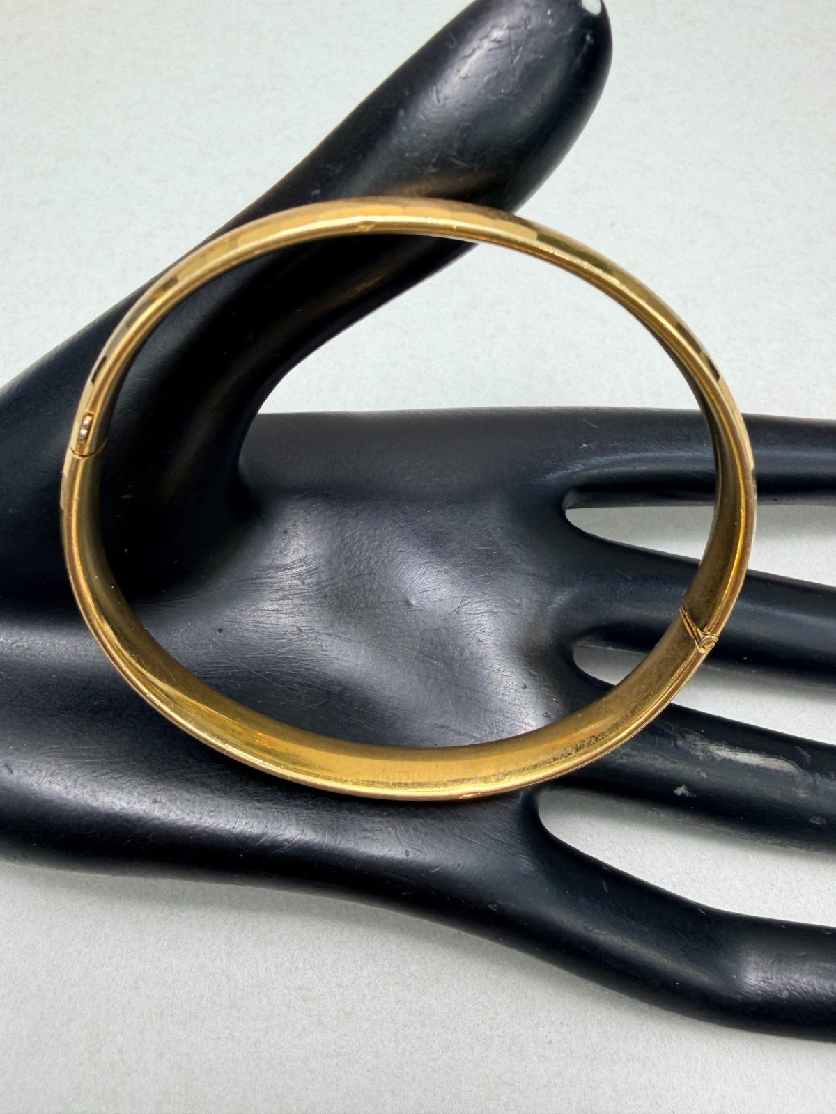 Vintage GF Narrow Bangle Bracelet Gold Filled Hinged Classic