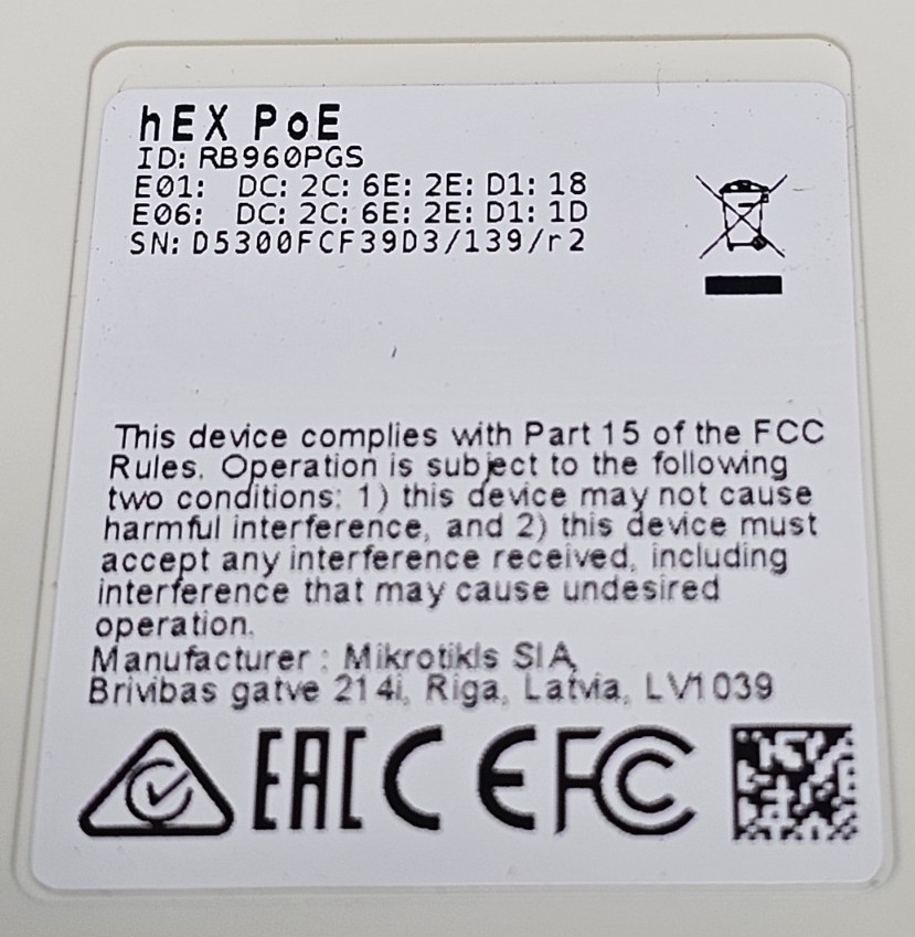 New, MikroTik RB960PGS RouterBoard Hex Poe 5 Port Gigabit Ethernet Router.