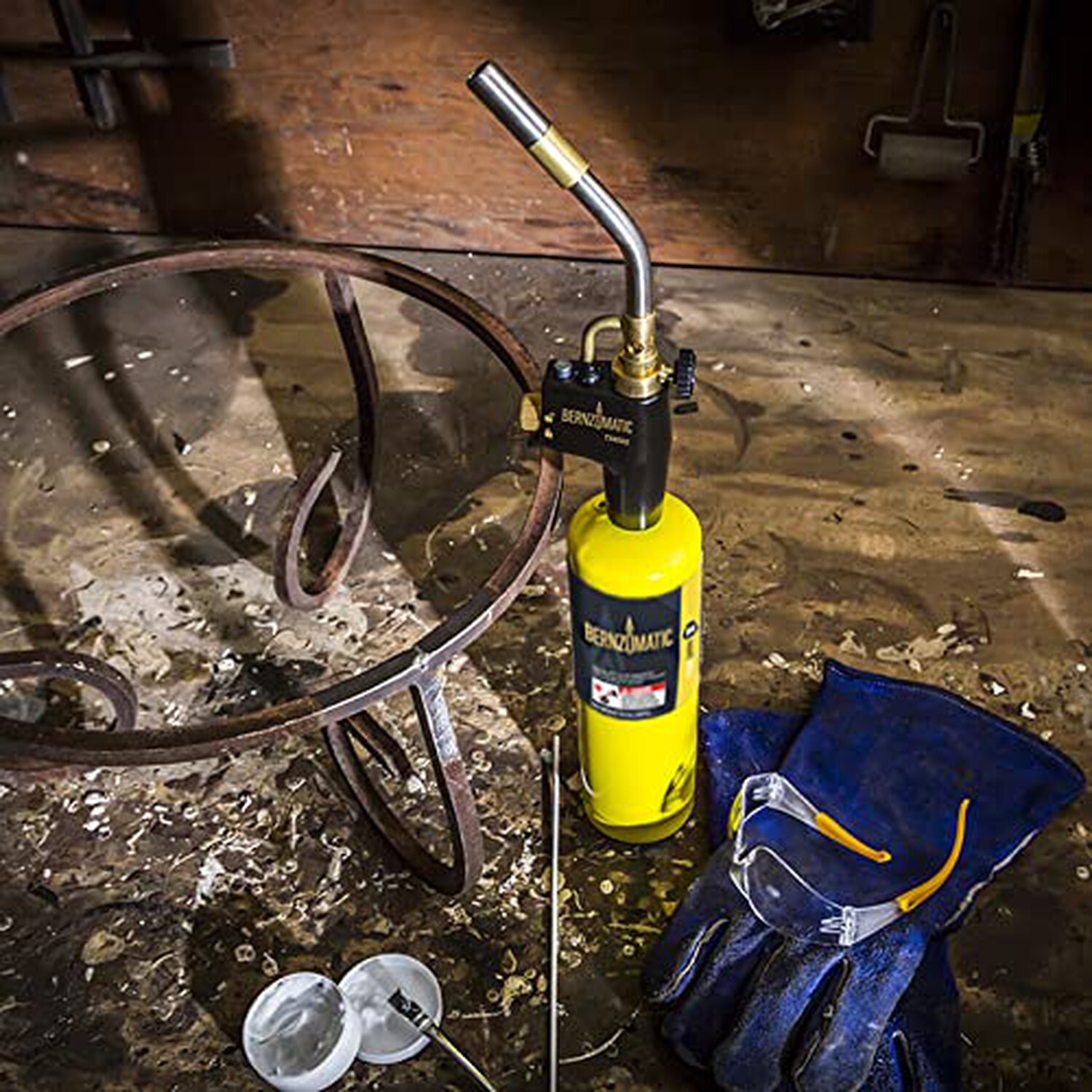 Bernzomatic Map Pro Gas Cylinder 3-Pack with Max Performance Torch TS8000